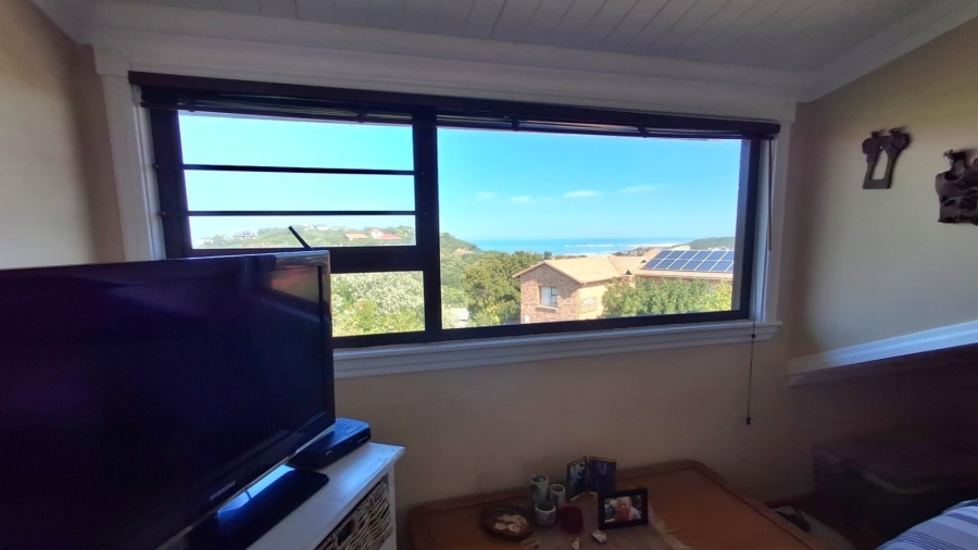 3 Bedroom Property for Sale in Seafield Eastern Cape